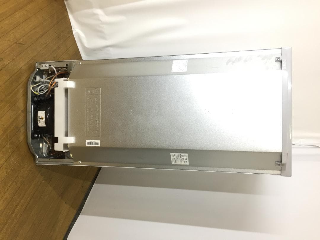 30日迄！送料無料★SHARP 137L 冷蔵庫 【SJ-D14C-S】