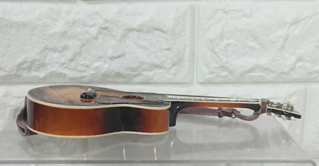 稀少 GIBSON SJ-200 ミニチュアギター 模型 スタンド ケース付