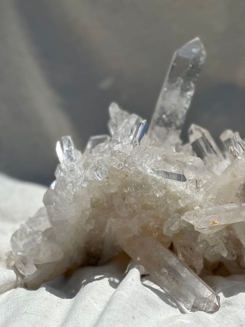 【ヒマラヤ水晶 インド マニハール産 ♡ 透明度高！ 水晶クラスター】