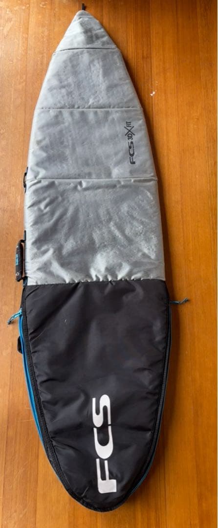⭐️FCSケース付き ⭐️ サーフボード　5'8\" x 19x 2 1/2