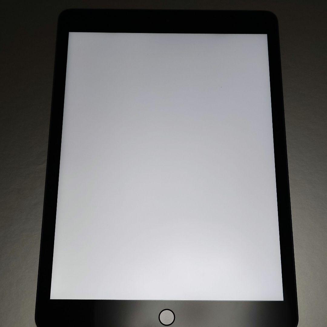 iPad 第7世代 32GB Space Grey Wi-Fiモデル