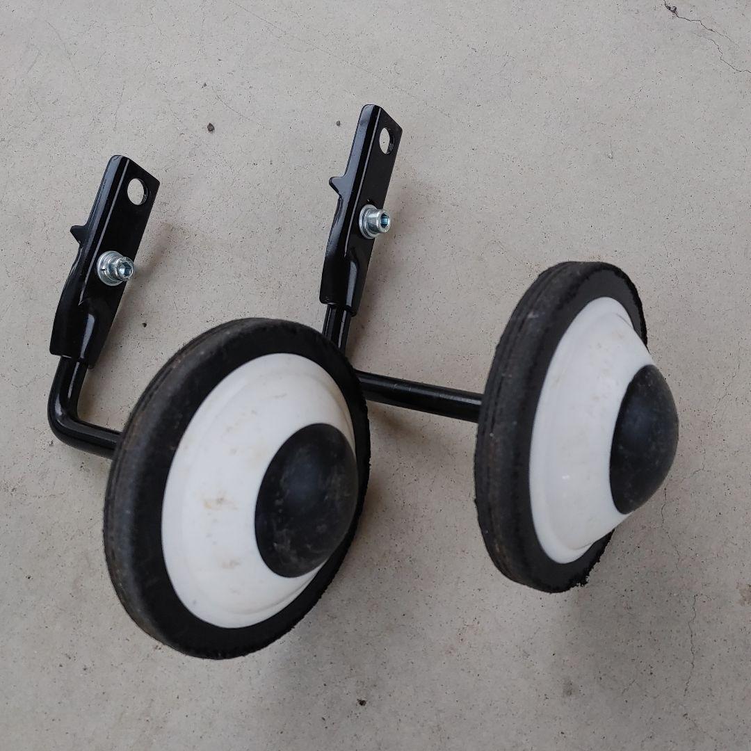 ※引き取り限定※キッズ　自転車　OUTDOOR とトーマスヘルメット