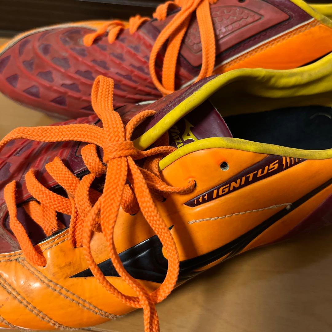 ミズノ　ウェーブ　イグニタス　スパイク 25.5cm