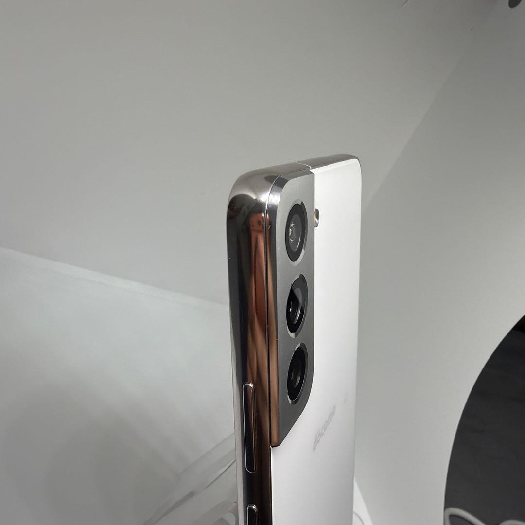 スマートフォン本体 Galxay S22 256GB docomo