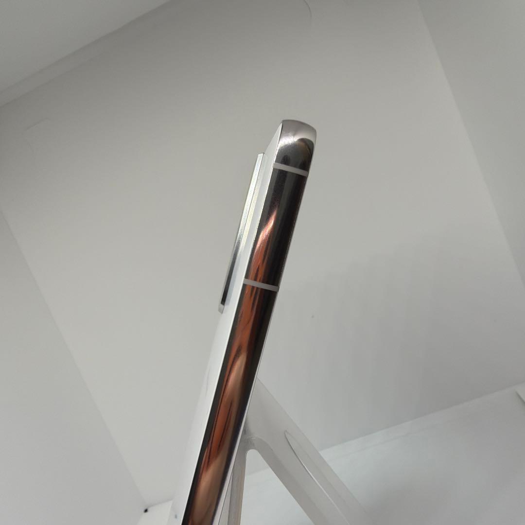 スマートフォン本体 Galxay S22 256GB docomo