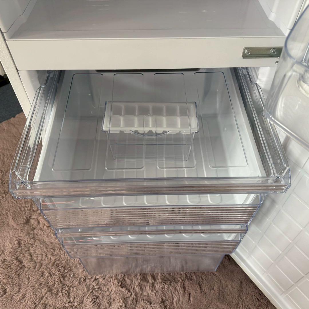 都内23区配送無料✨冷蔵庫　シャープ　SJ-PD28E-W ホワイト　スリム