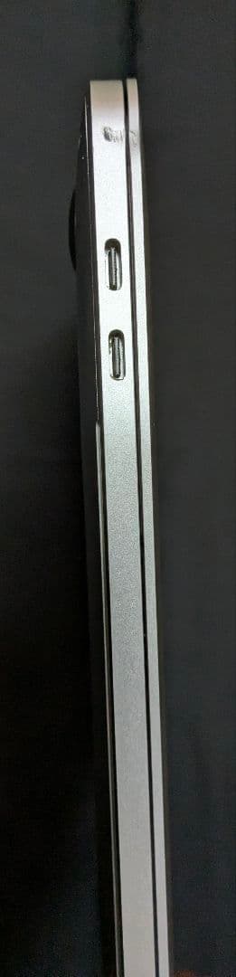 MacBook Pro 13　2017 Touch Bar Core i5