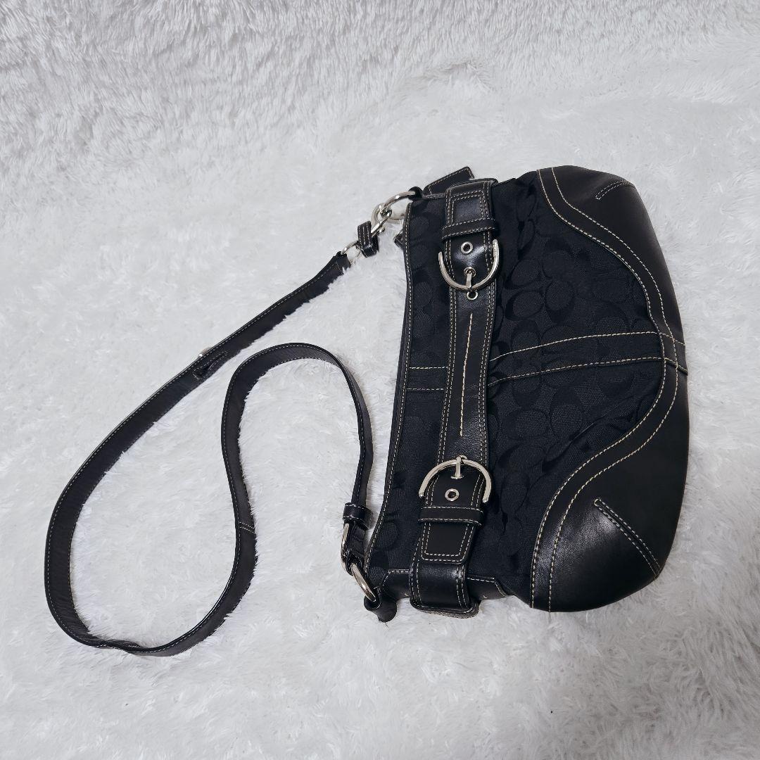 COACH シグネチャー ワンショルダーバッグ 黒 F07077