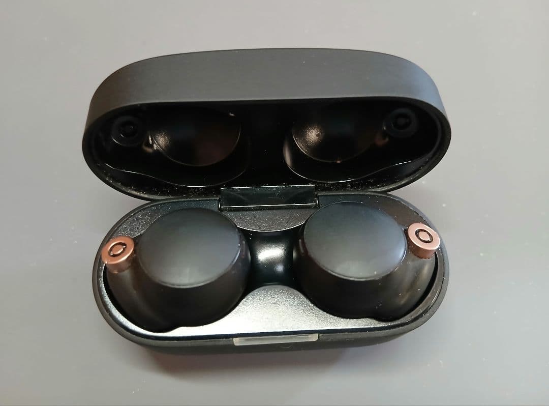 SONY　WF-1000XM4　ワイヤレス　ノイズキャンセリング　イヤホン　④