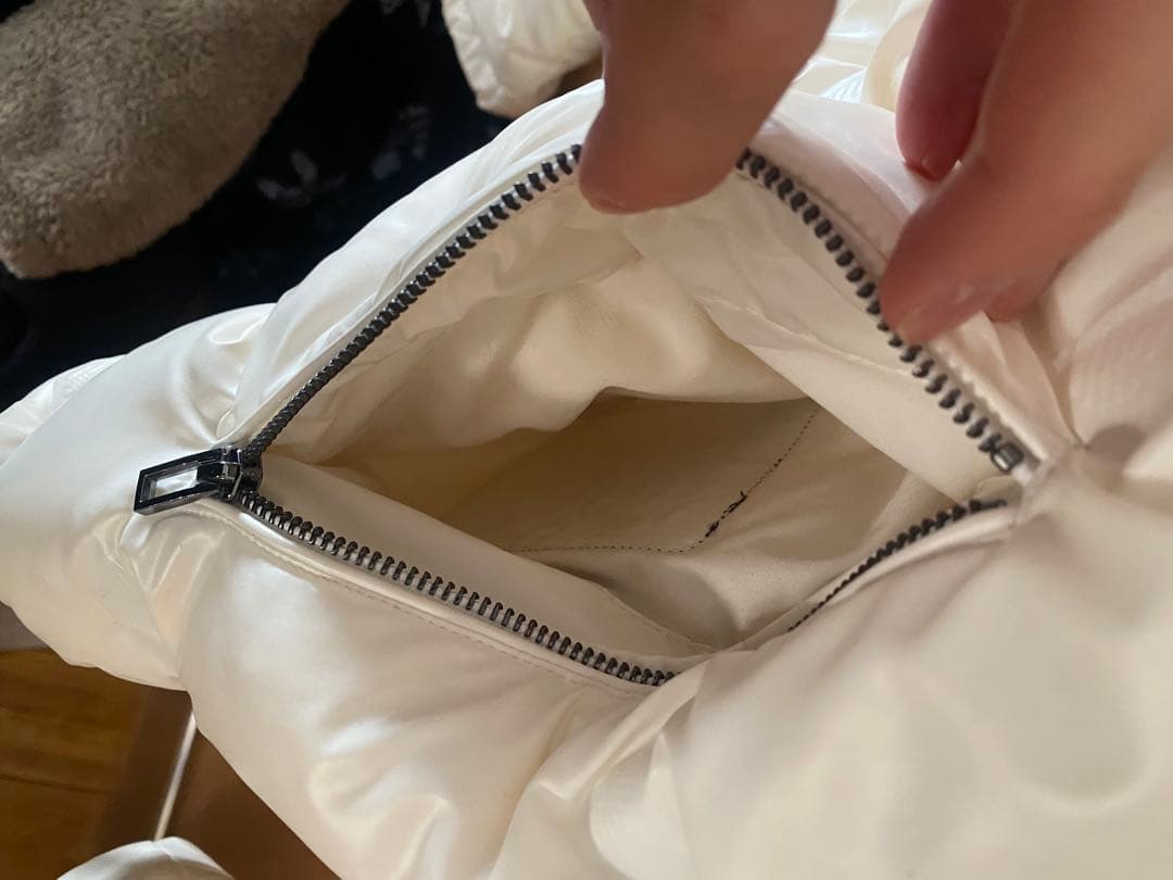 【出品今日で終わります】Emporio Armarni/52/ダウンジャケット