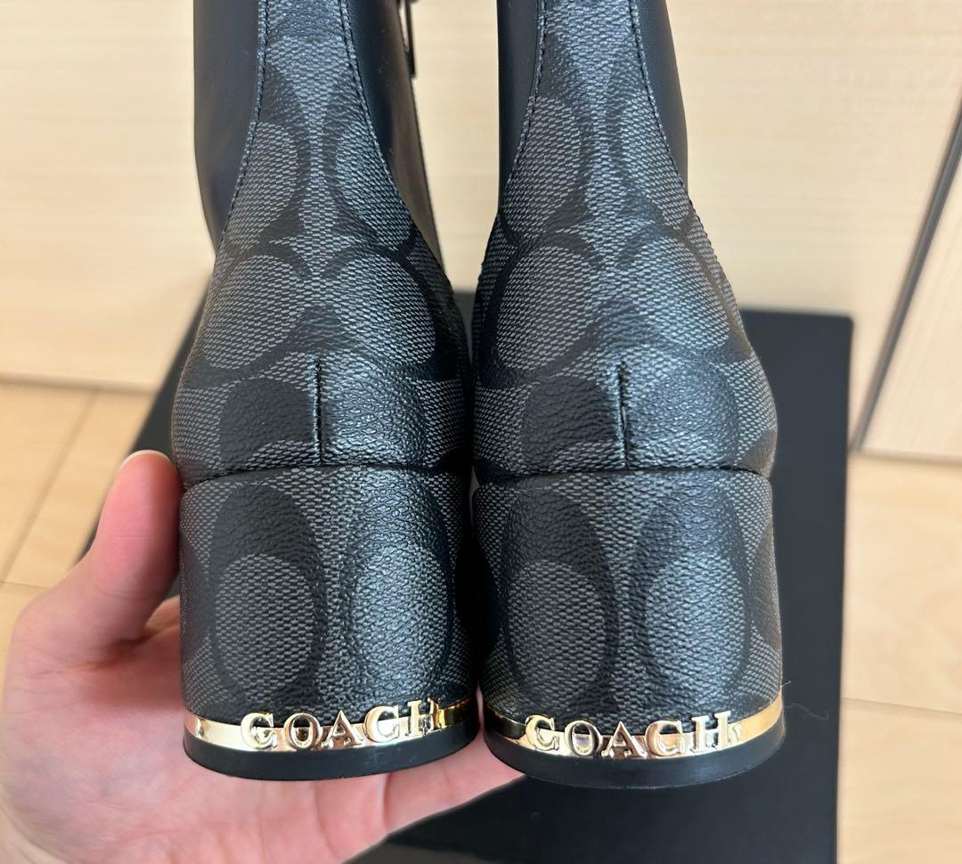 新品COACH ショートブーツ 23cm