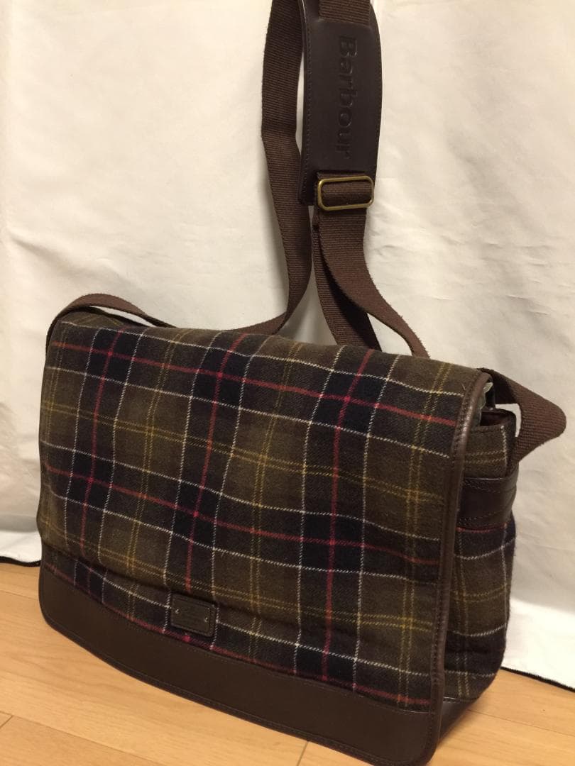 【希少・美品】Barbour バブアー ショルダーバッグ