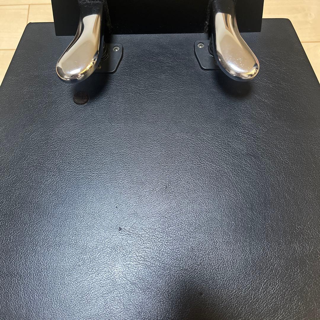 【吉澤】PEACOCK 足台　補助ペダル 黒