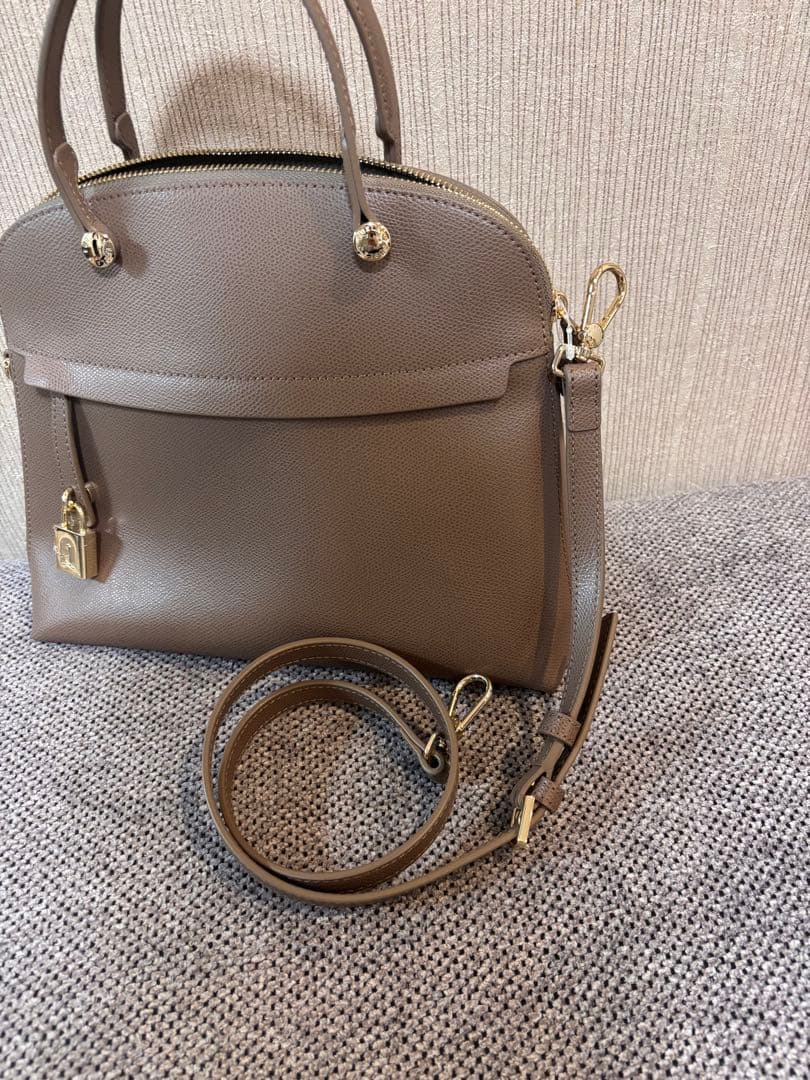 やっちゃん 未使用　FURLA フルラ　パイパー M 2Way