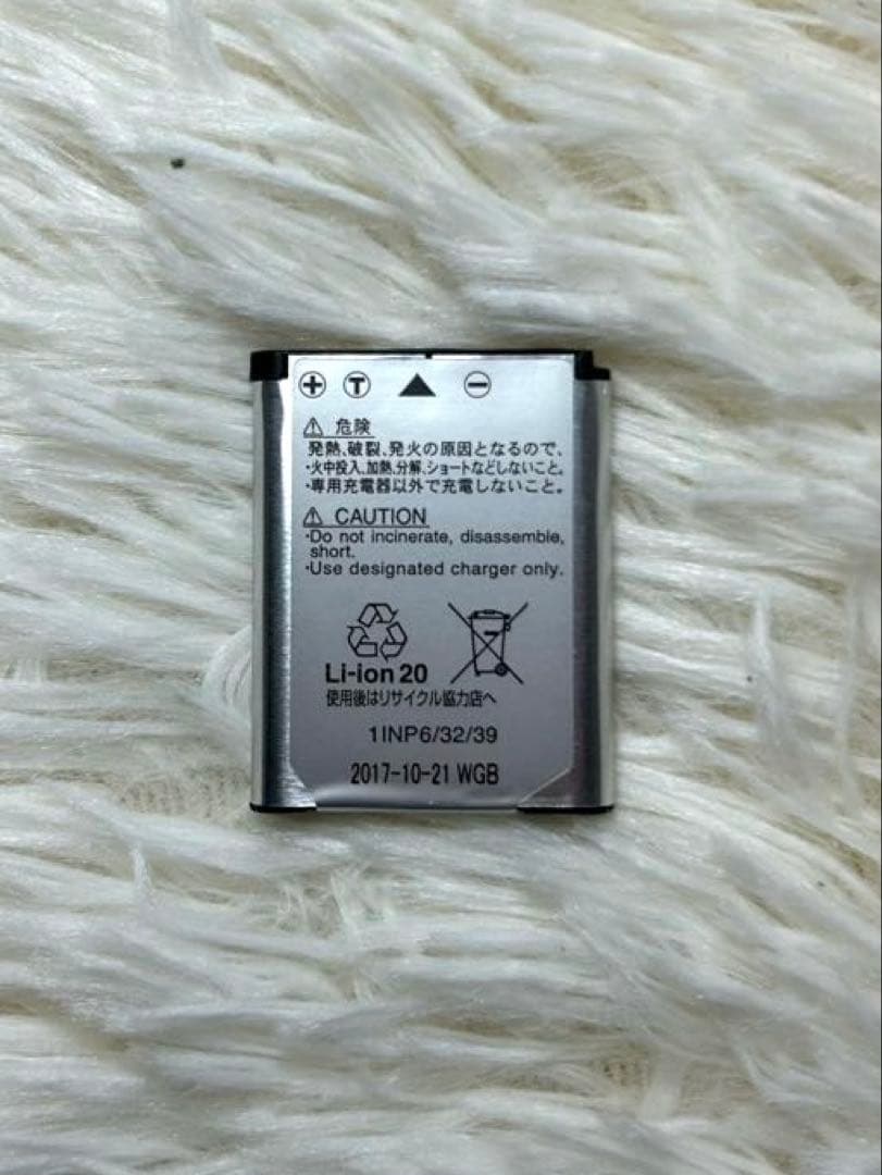 Nikon COOLPIX 8倍ズーム A300 ピンク　デジタルカメラ