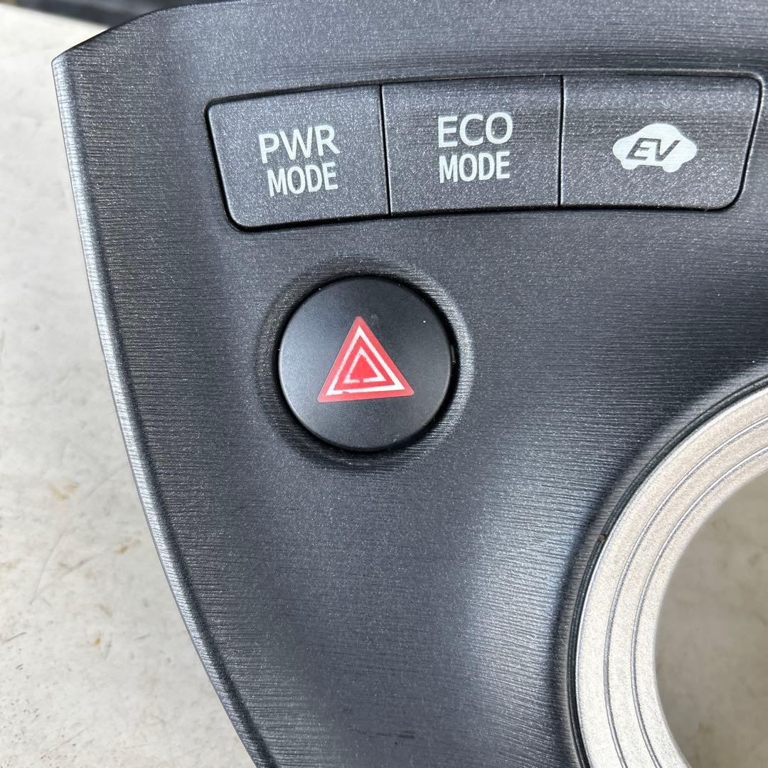 プリウス30前期4点