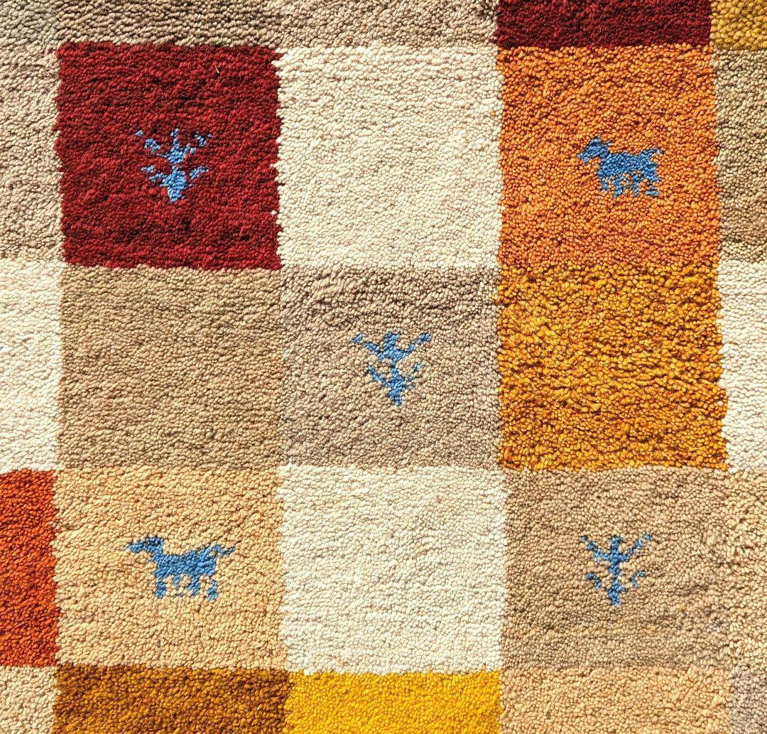 新品未使用　ギャッベ　ペルシャ絨毯　182 × 120cm　可愛い柄