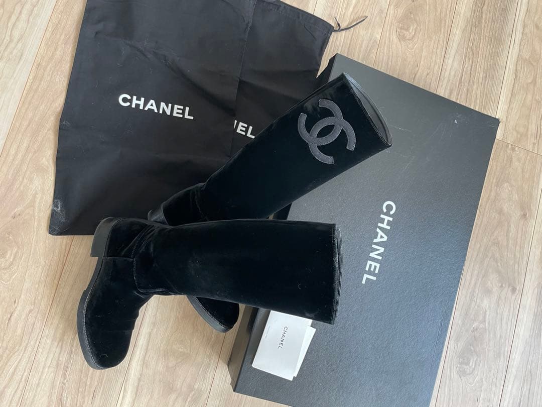 CHANEL ブラック ベルベット ロングブーツ　36