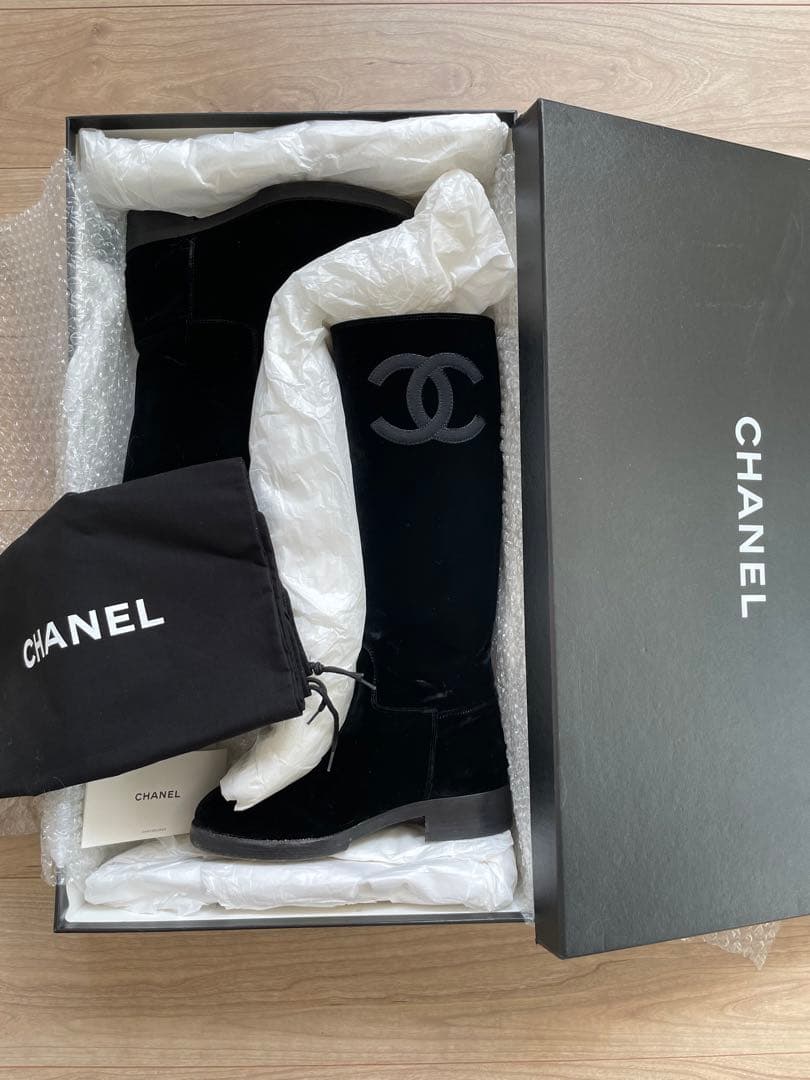 CHANEL ブラック ベルベット ロングブーツ　36