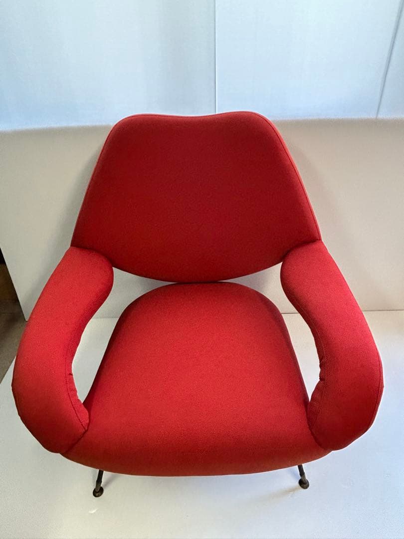 ガストーネ・リナルディ　ポルトローナ・フラウの「Du 55」アームチェア