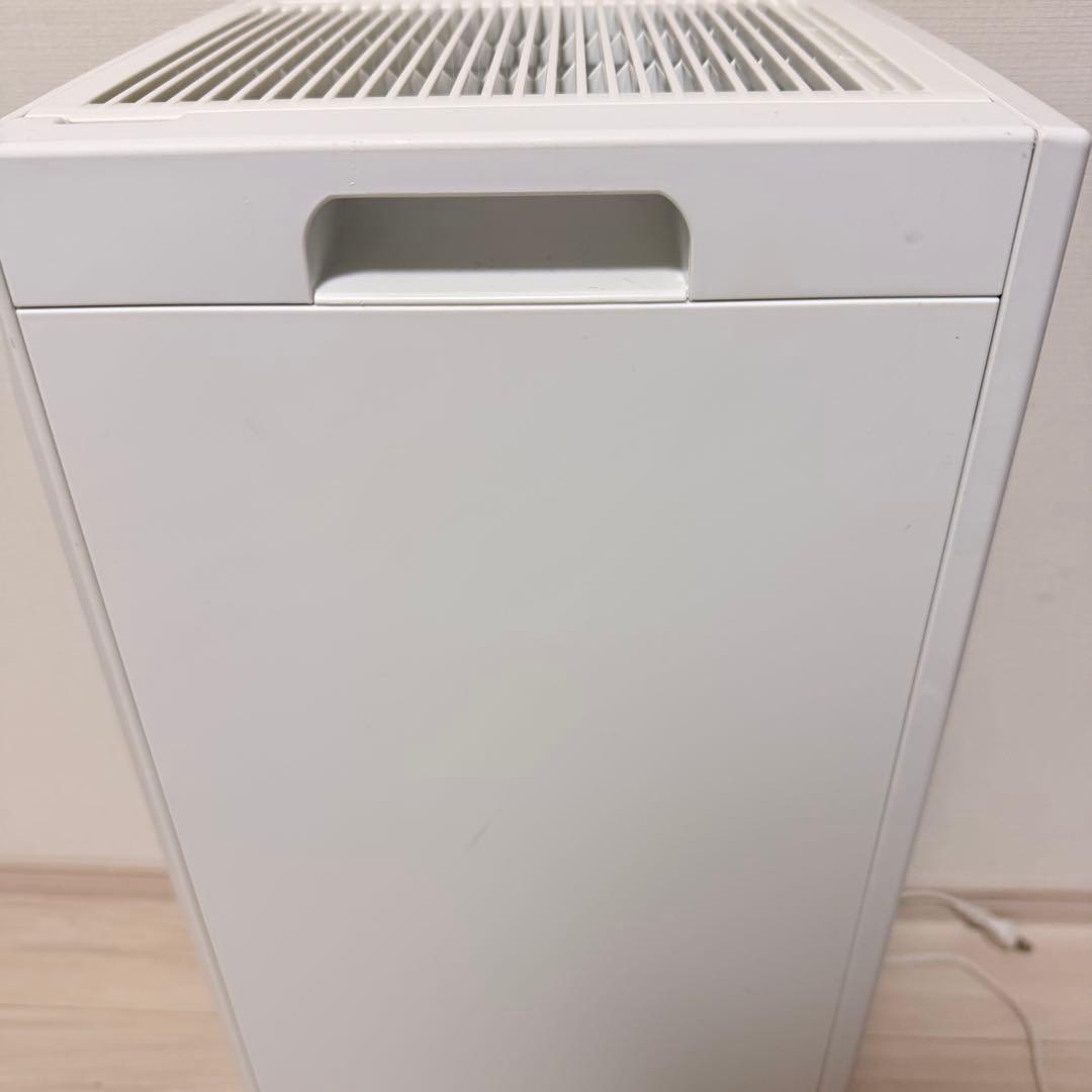 美品　ダイキン DAIKIN 加湿ストリーマ空気清浄機 MCK50Y-W
