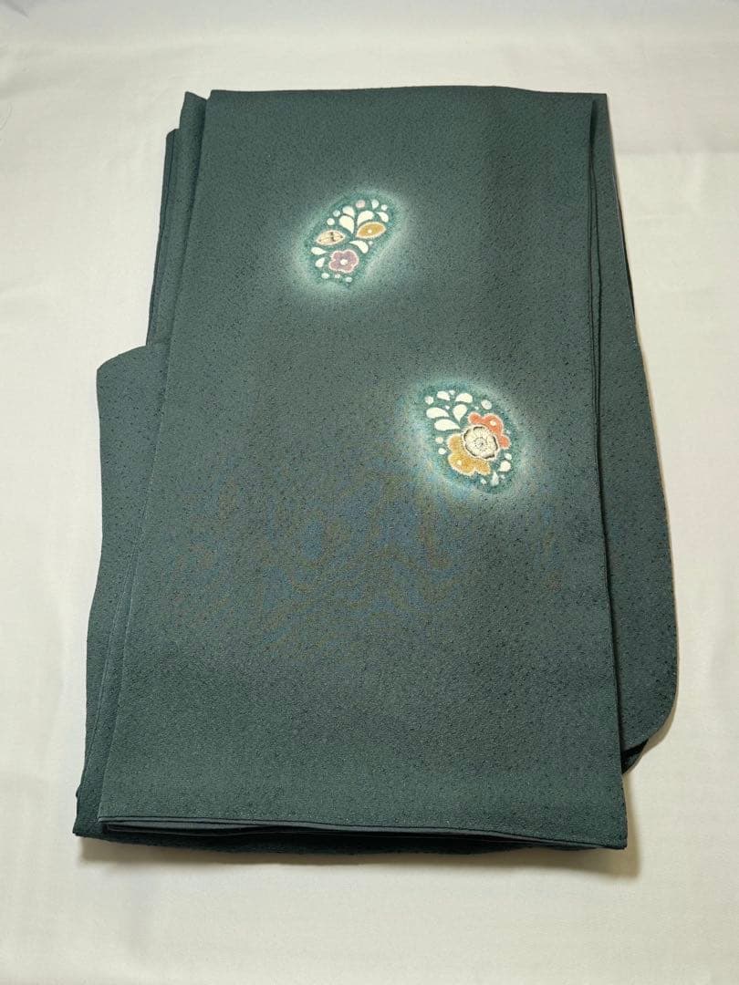 [美品] 辻ヶ花　付下げ　訪問着　正絹　緑　くすみ　略礼装　お茶　初釜　卒業式