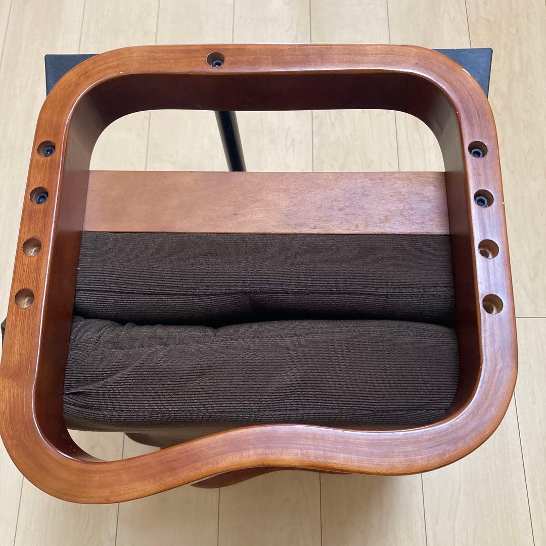 ブラウン ローチェア クッション付き