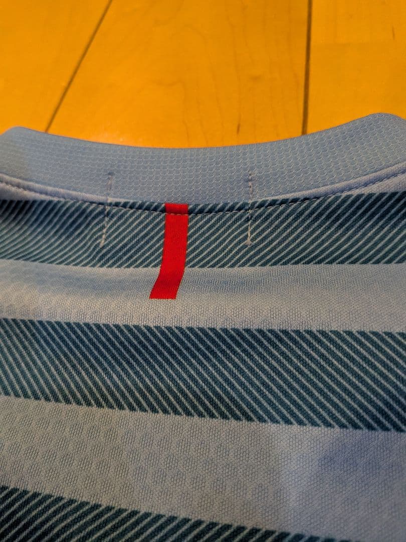 2019ヴィッセル神戸GKユニフォーム長袖 水色 ストライプ