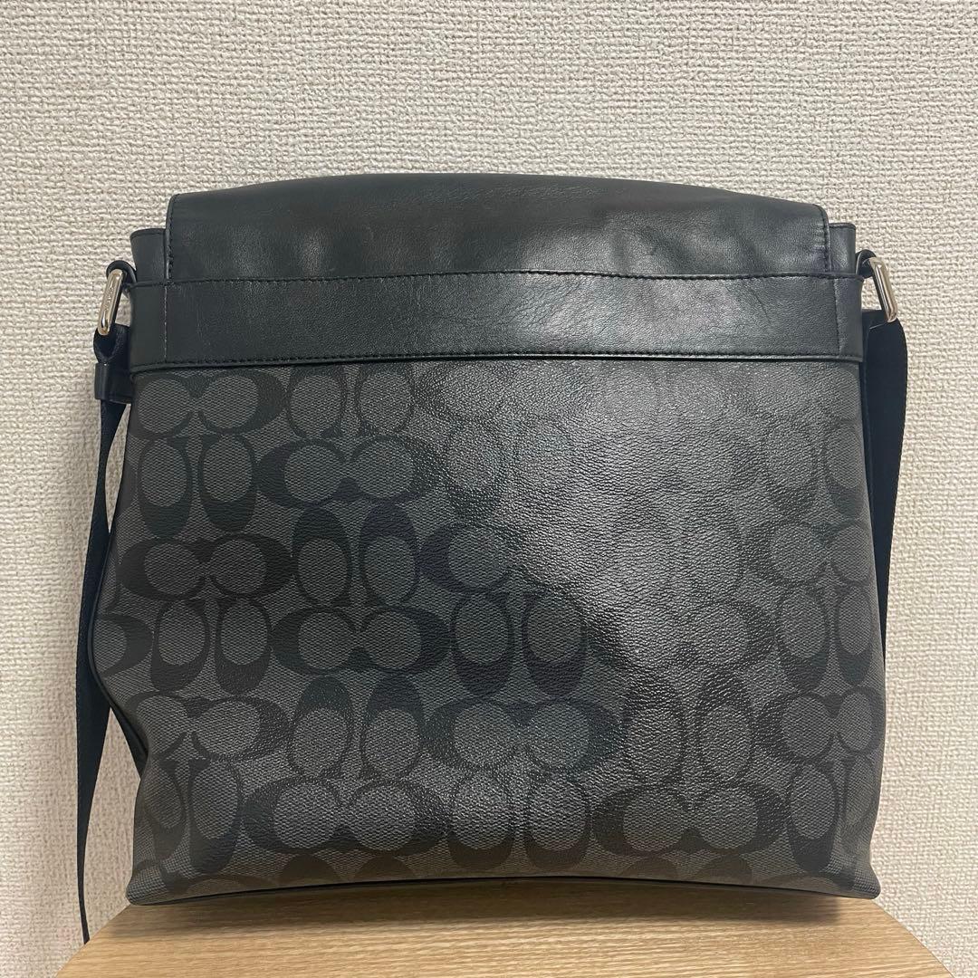 Coach ショルダーバッグ ブラック/グレー