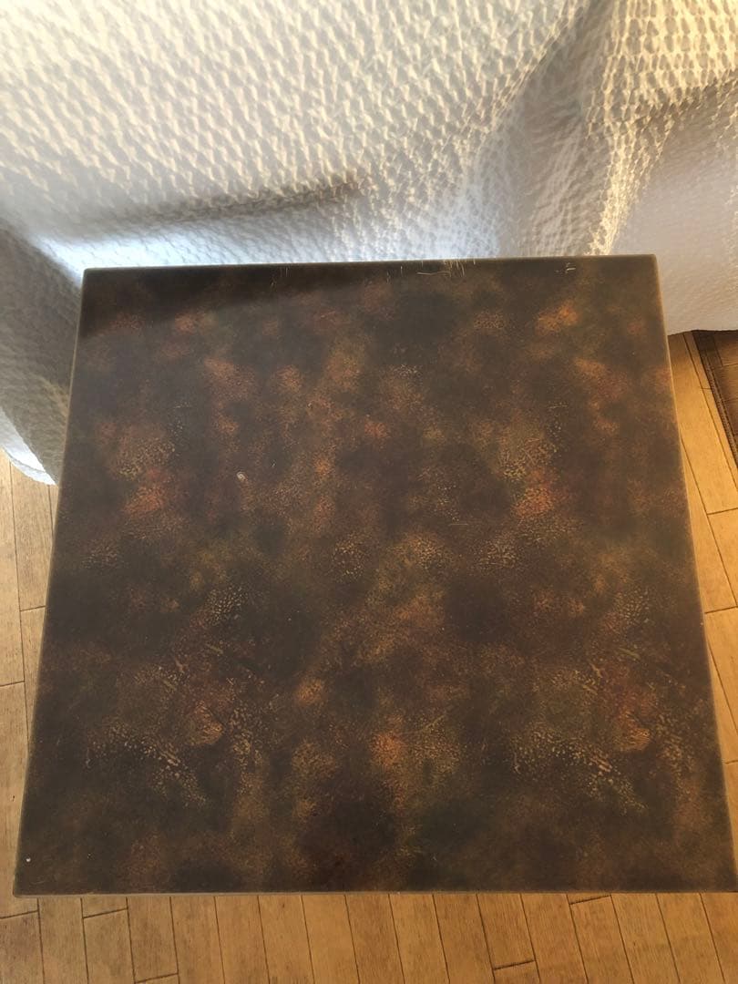 カフェ　テーブル　マーブル調　真鍮　アンティーク　正方形　ブラウン　金