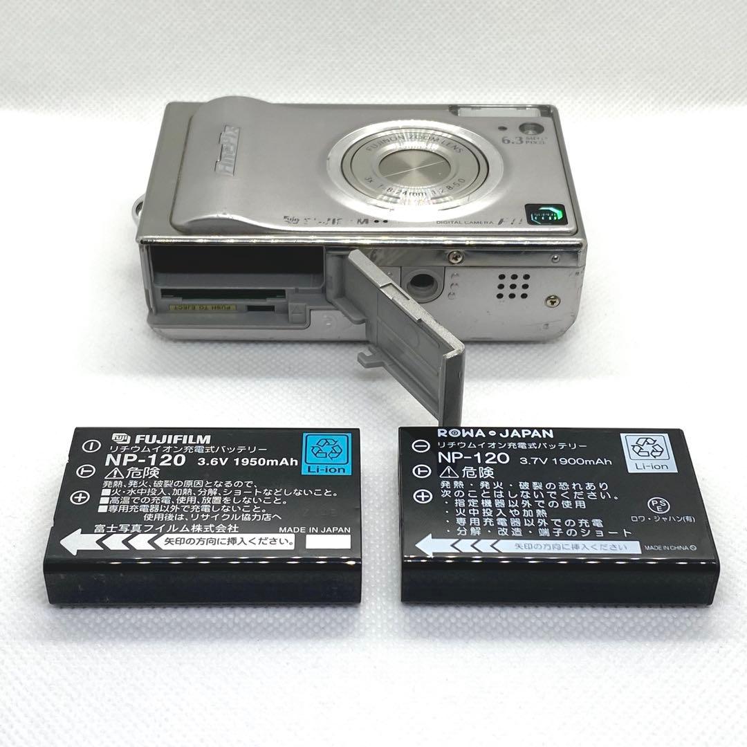 【動作品】FUJIFILM Fine Pix F11 コンパクトデジタルカメラ