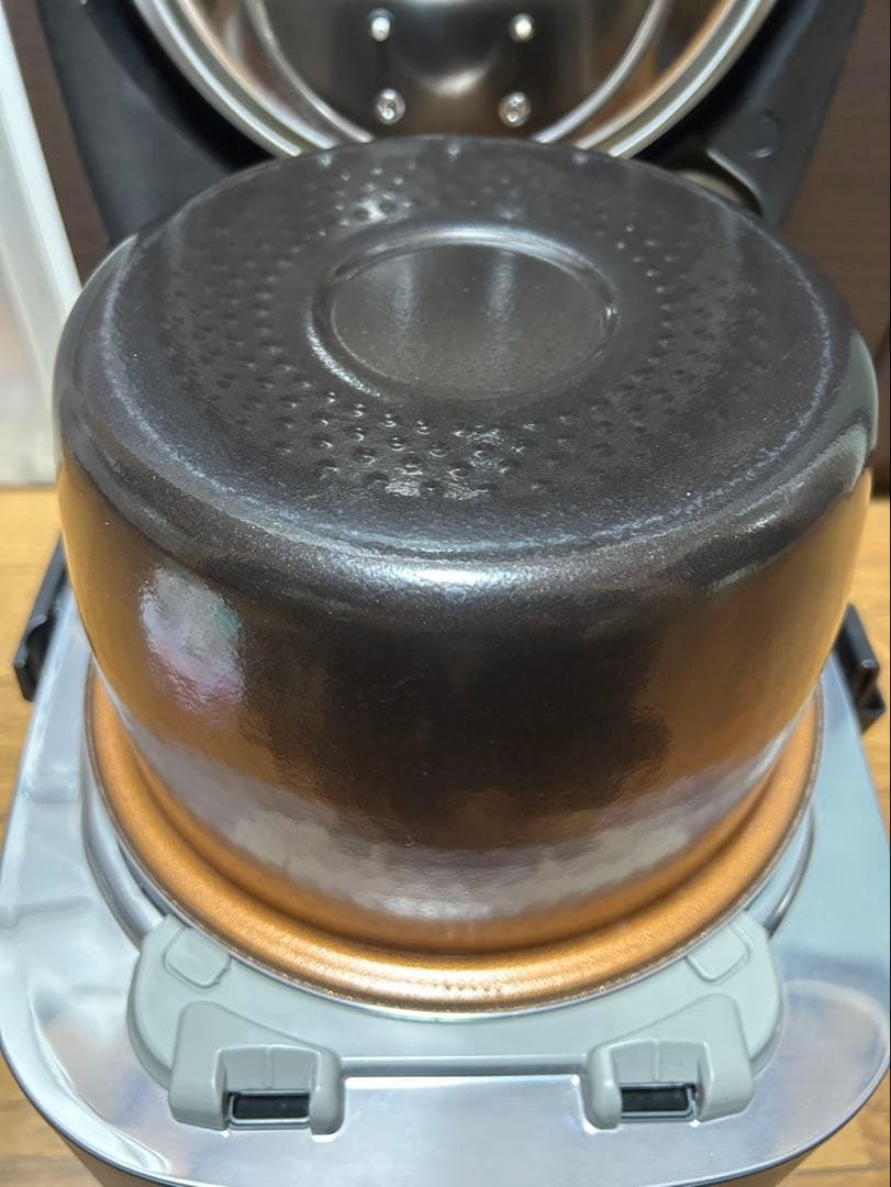 パナソニック SR-VSA100 炊飯器 Wおどり炊き お釜