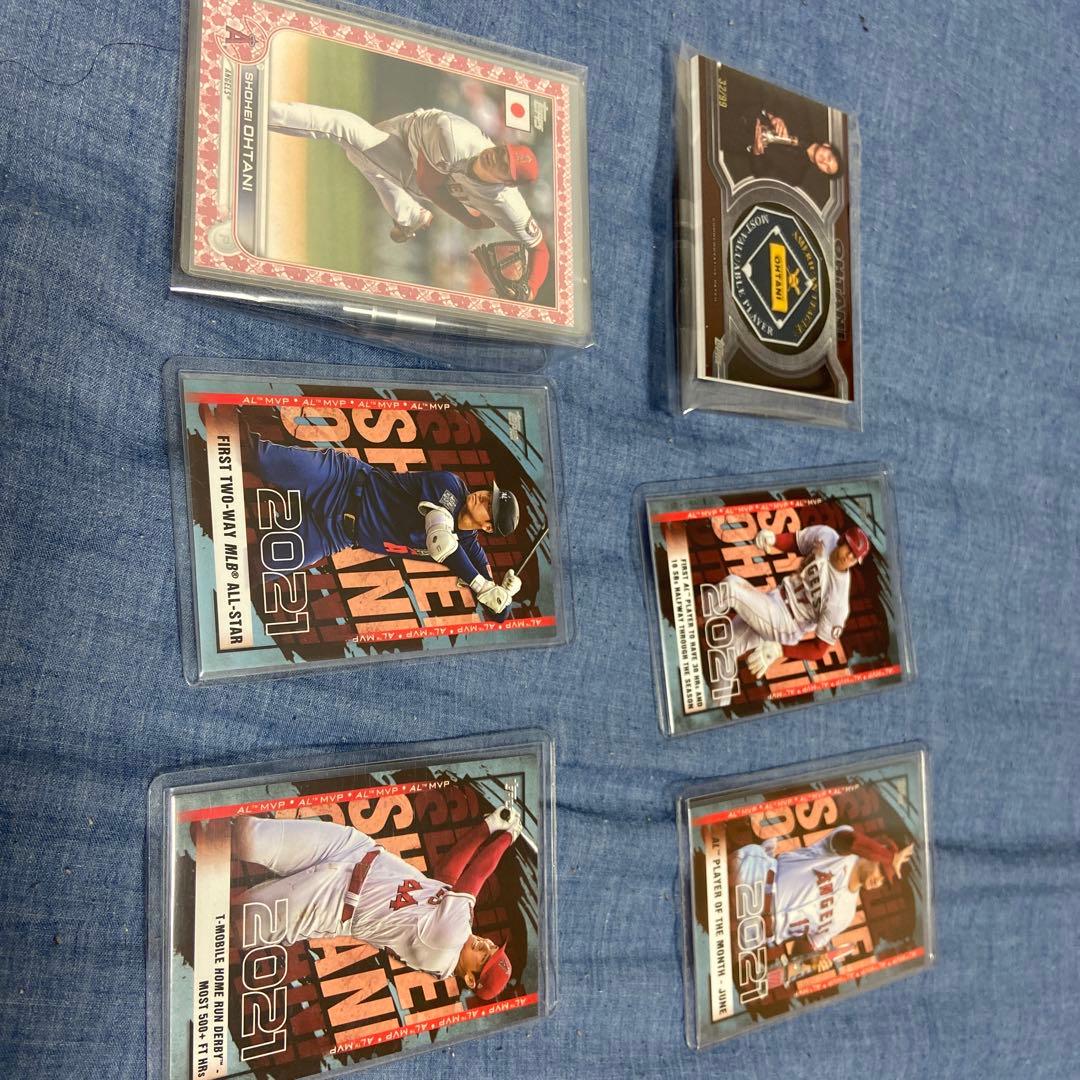 野球カード（大谷翔平シリアルナンバー入りカード2枚）