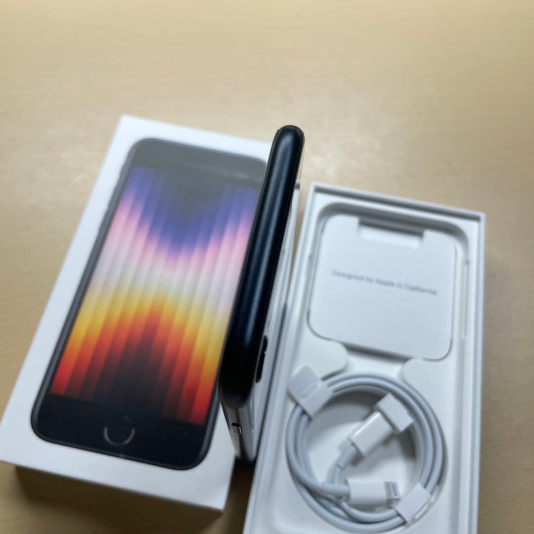 iPhoneSE3 se 第3世代　128GB SIMフリー　割れなし