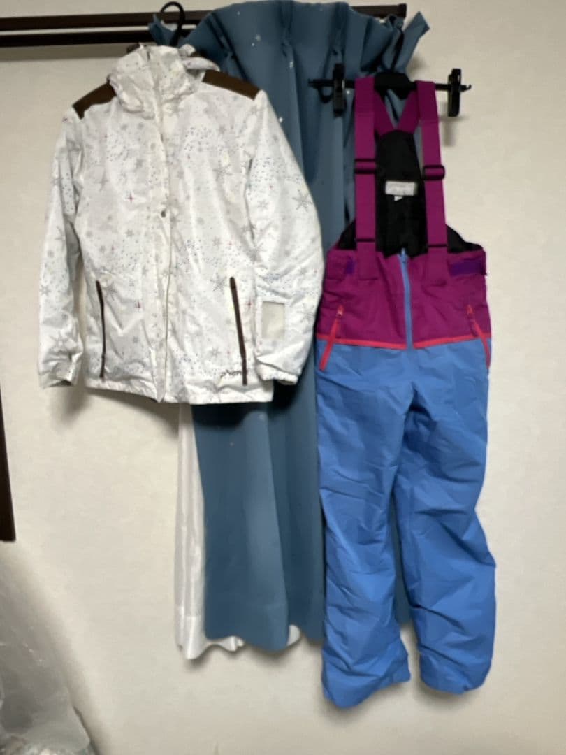 フェニックスの子供用スキーウェア上下セット