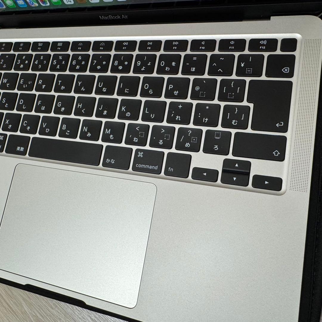 MacBook本体 Apple MacBook Air 2020 intel i5 512GB