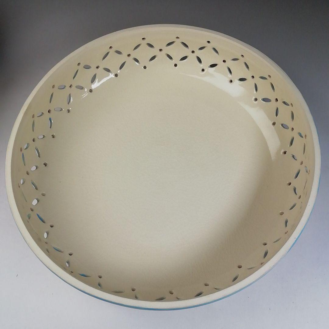 Ｔ７１０　喰籠　『色絵　七宝透　食篭』『嵯峨野窯　紫香 造』共箱　菓子器　茶道具