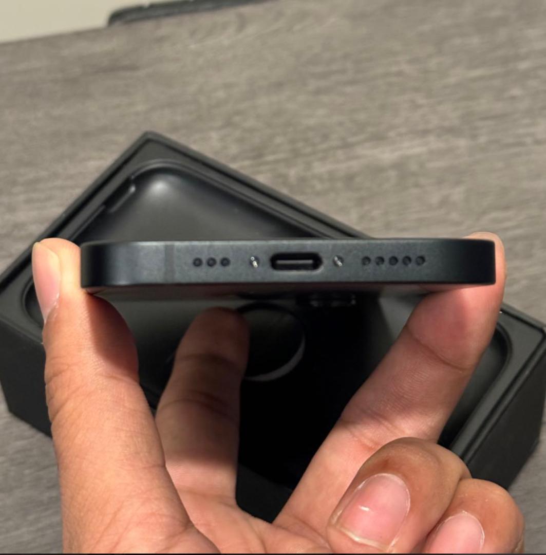 【バッテリー100％】iPhone 16e｜128GB｜SIMフリー