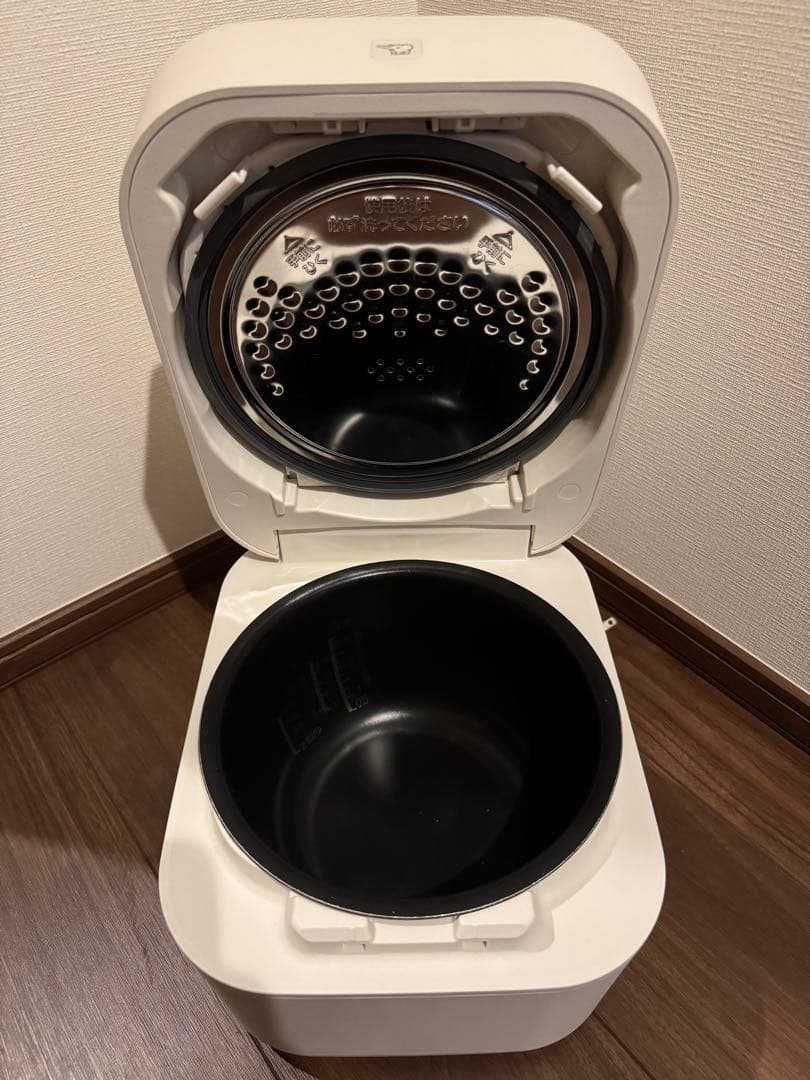 ZOJIRUSHI 象印 IH炊飯器 NW-SA10 ホワイト 2021年製