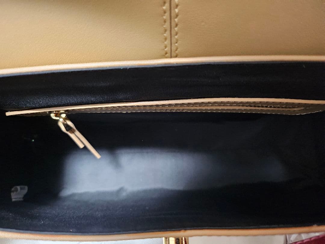 専用【正規品】cafune ベージュレザーハンドバッグ