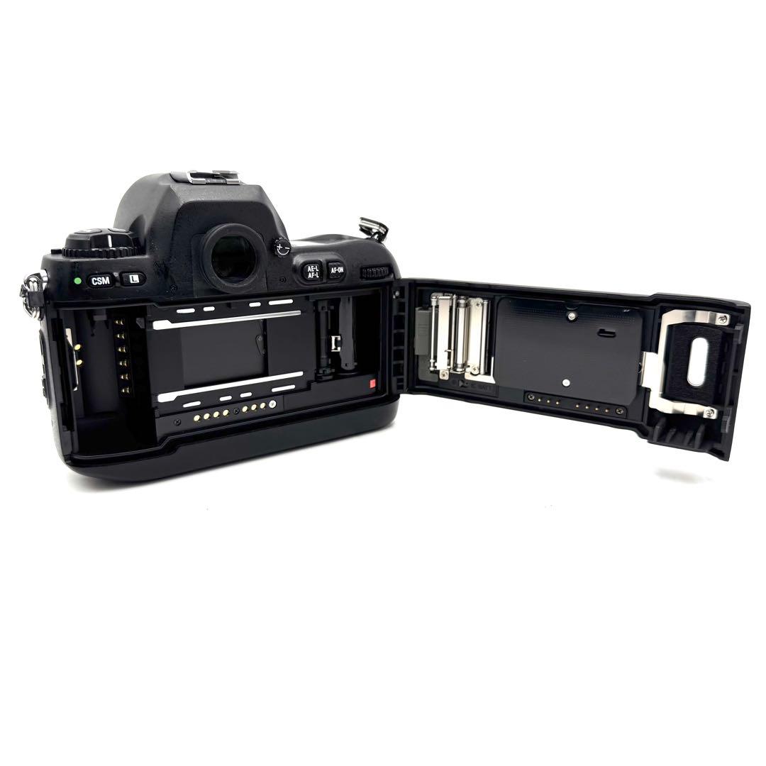 ❁完動品❁ニコン Nikon F100 フィルム 一眼レフ ボディ F5ジュニア