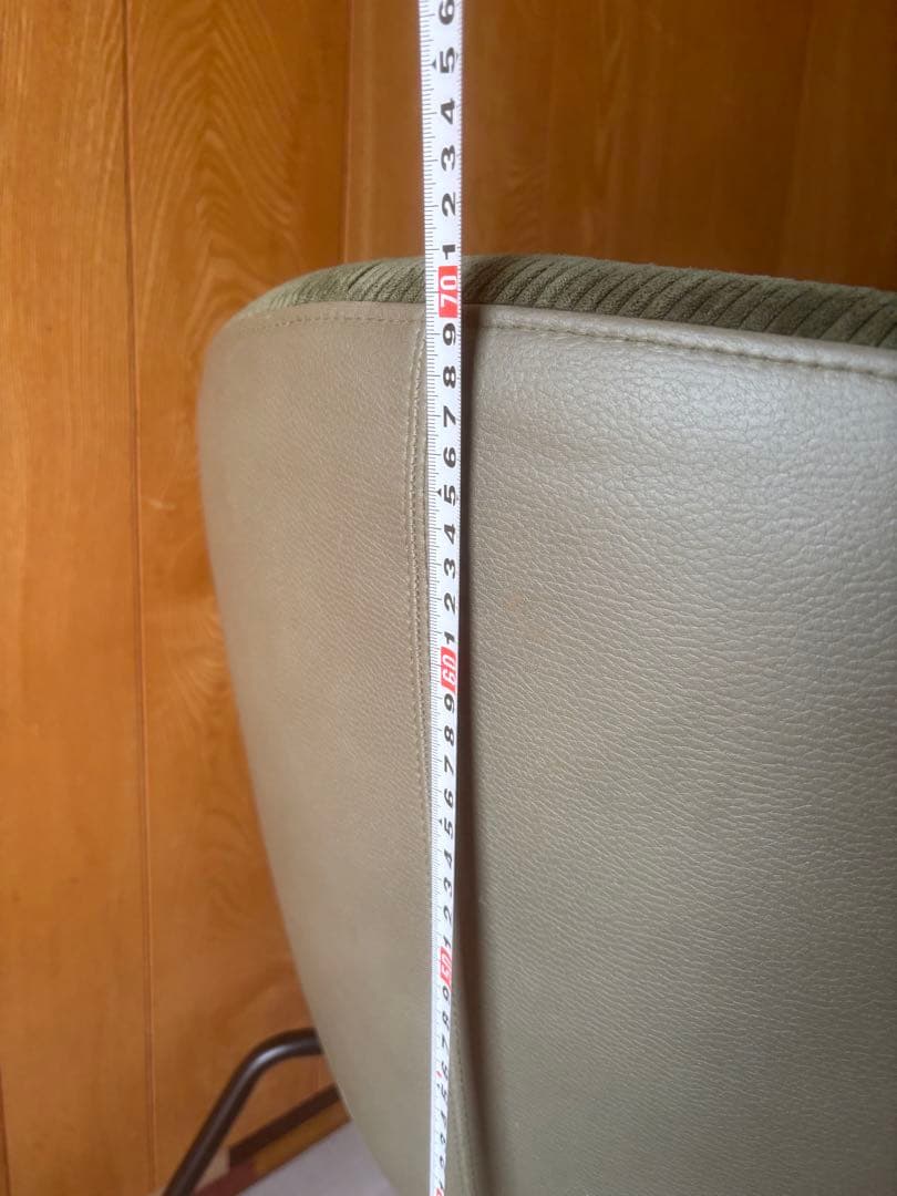 グリーン系 円形シート 椅子　1人用ソファ