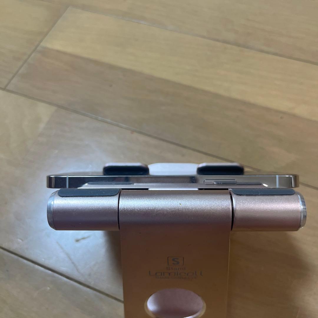 バッテリー新品100%！美品iPhone12pro シルバー256GB