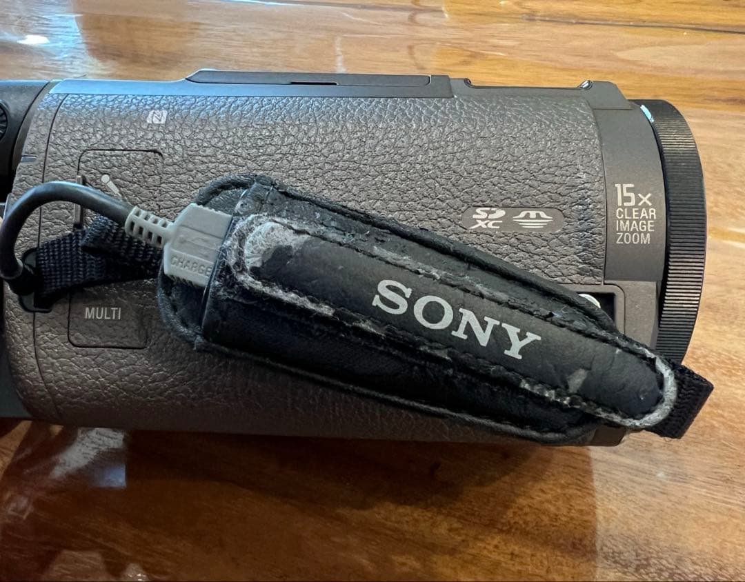 SONY 4K FDR AXP35 プロジェクター内蔵　ハンディカム　ソニー