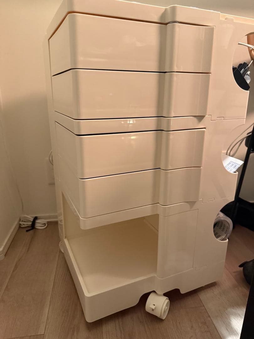 値下げ【ボビーワゴン】リプロダクトサイドテーブル 収納ラック 新品