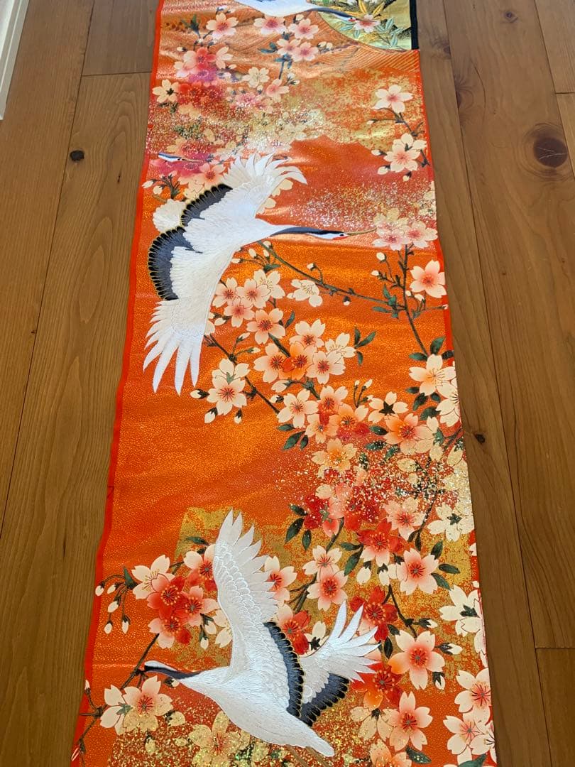 西陣織・豪華絢爛・婚礼打ち掛け衣装　切りばみ