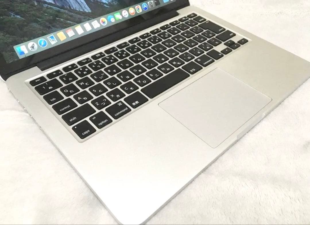 MacBook Pro13インチ Early2015 音割れ充電器付イヤホンOK