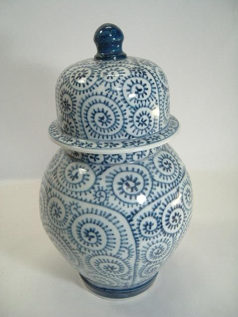 壷■古伊万里染付総蛸唐草瓶 古壺 蓋物 古い花瓶 蓋壷 青華 時代物 骨董品■