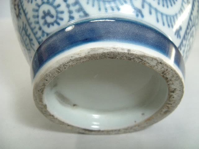 壷■古伊万里染付総蛸唐草瓶 古壺 蓋物 古い花瓶 蓋壷 青華 時代物 骨董品■