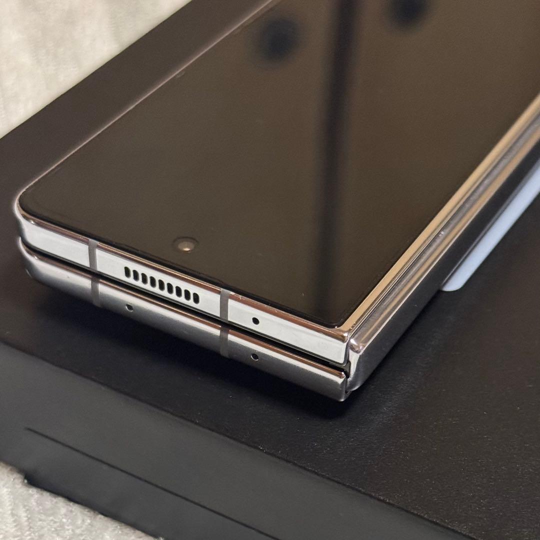 【おまけ付】Samsung Galaxy Z Fold 5 SIMフリー